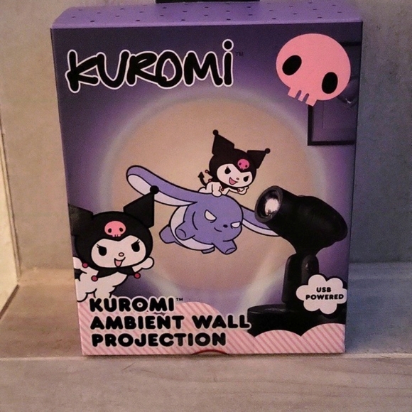 Kuromi Wall projection NIB - Picture 4 of 5